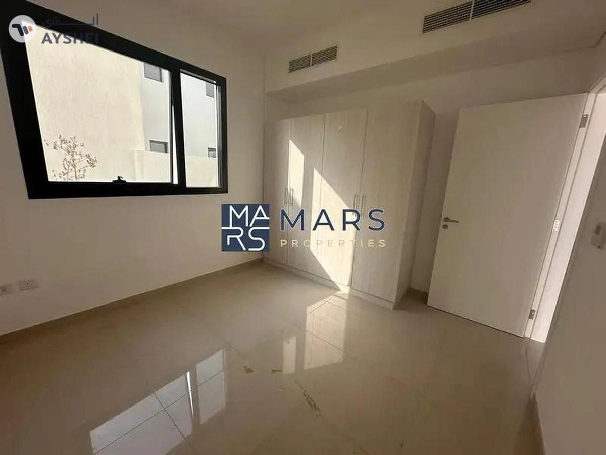 Spacious 4 Bedroom Sama Masjlis Villa with bigger plot is available for sales in Nasma Residences-17-17