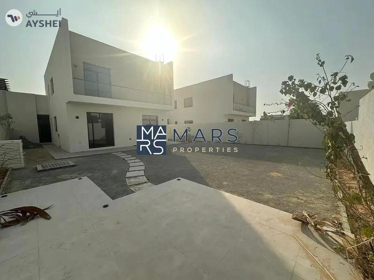 Spacious 4 Bedroom Sama Masjlis Villa with bigger plot is available for sales in Nasma Residences-0-landscape