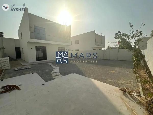 Spacious 4 Bedroom Sama Masjlis Villa with bigger plot is available for sales in Nasma Residences
