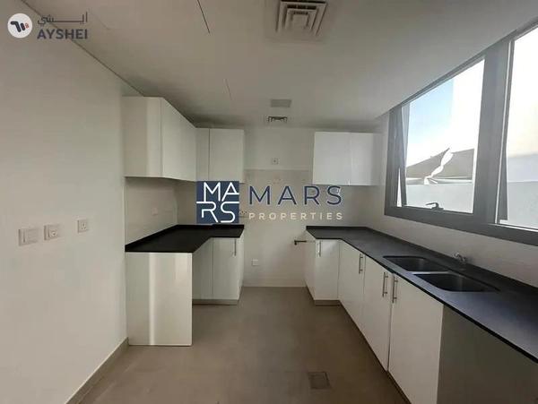 Spacious 4 Bedroom Sama Masjlis Villa with bigger plot is available for sales in Nasma Residences