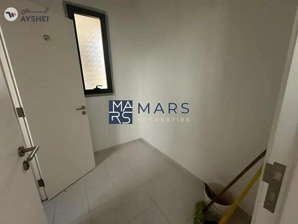 Spacious 4 Bedroom Sama Masjlis Villa with bigger plot is available for sales in Nasma Residences