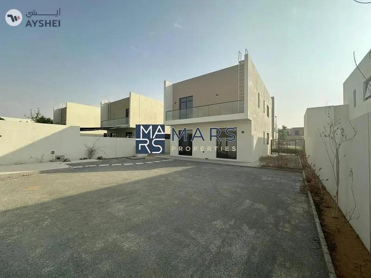 Spacious 4 Bedroom Sama Masjlis Villa with bigger plot is available for sales in Nasma Residences-8-8