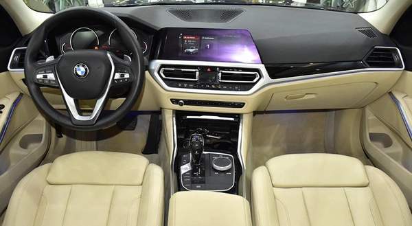 BMW 320i ( 2020 Model ) in Blue Color European Specs