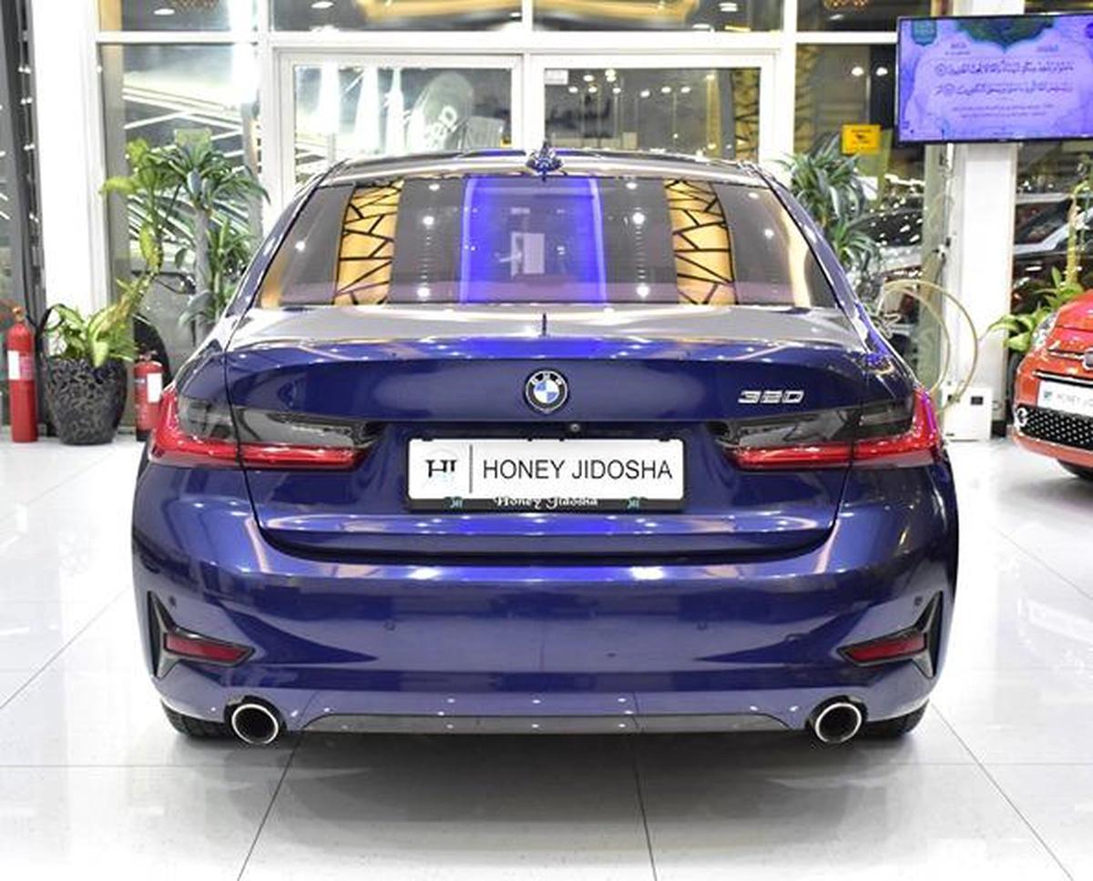 BMW 320i ( 2020 Model ) in Blue Color European Specs-14-14