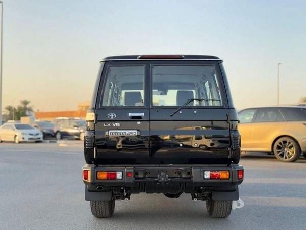 Toyota Land Cruiser EXPORT ONLY - LC 76 LX.Z 4WD FULL OPTION