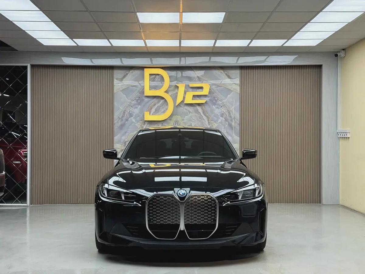 2025 BMW i4 xDrive40 M Sport - American Specs - Brand New!-2-2