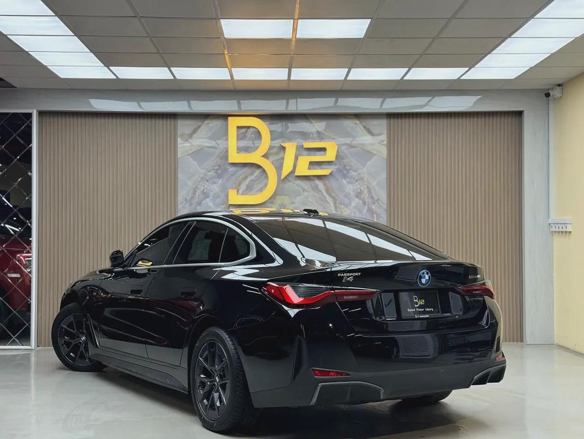 2025 BMW i4 xDrive40 M Sport - American Specs - Brand New!-5-5