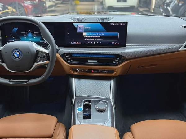 2025 BMW i4 xDrive40 M Sport - American Specs - Brand New!