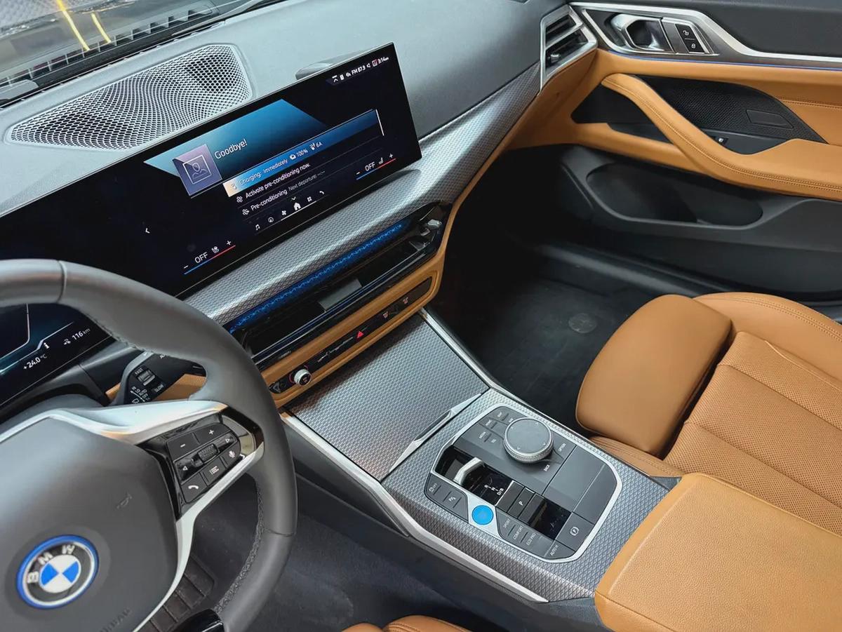 2025 BMW i4 xDrive40 M Sport - American Specs - Brand New!-13-13