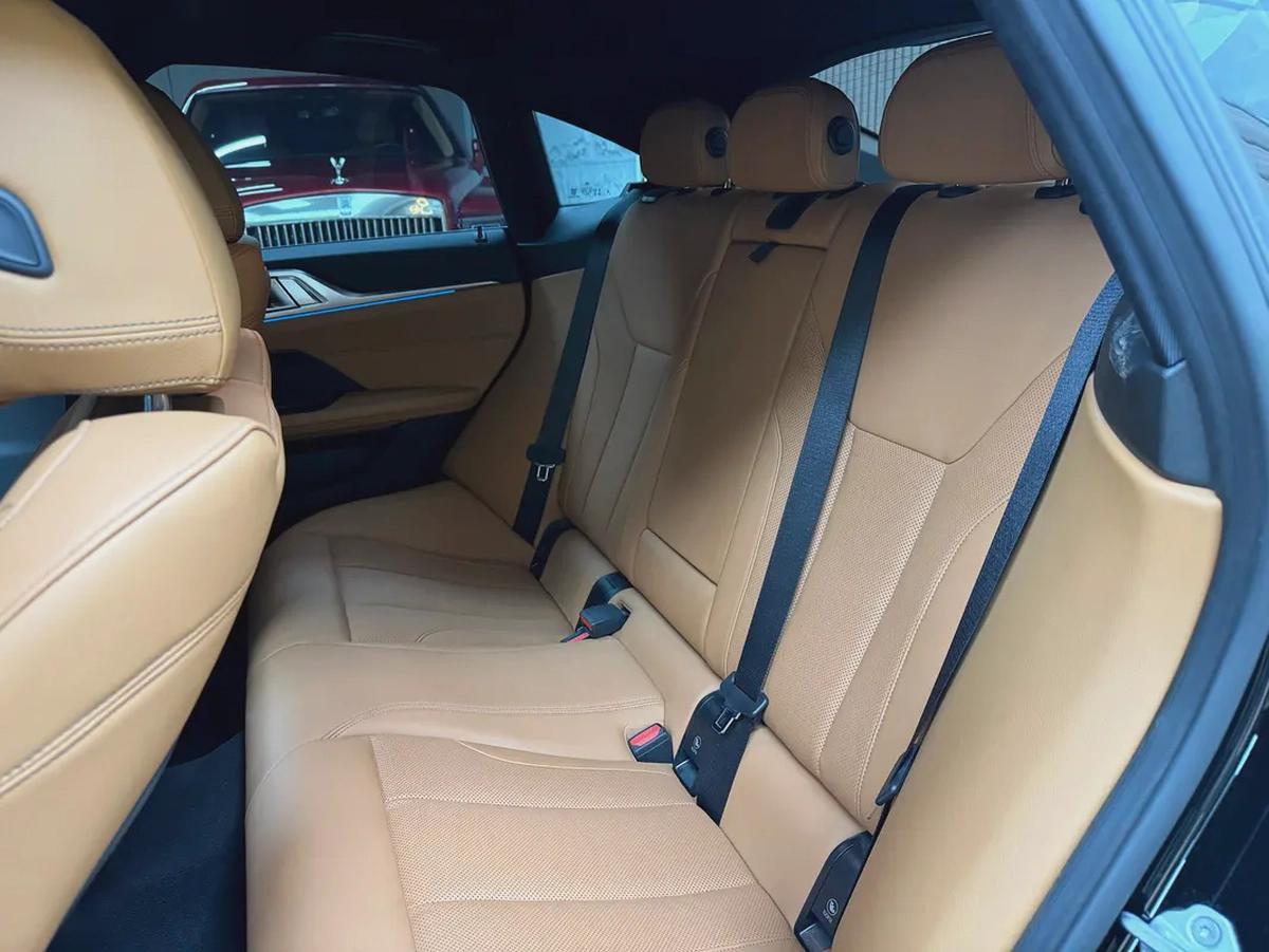 2025 BMW i4 xDrive40 M Sport - American Specs - Brand New!-14-14