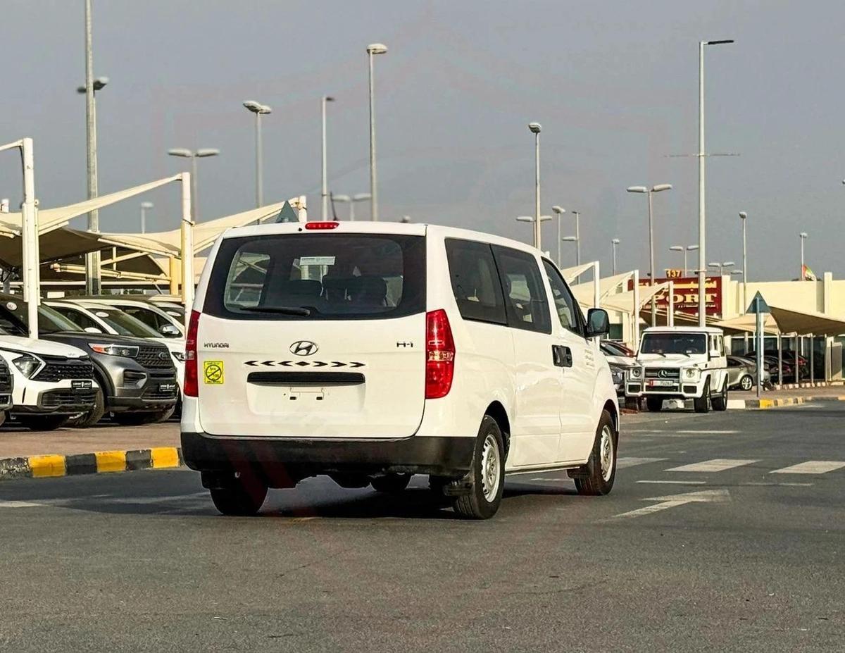 Used Hyundai H-1 2019-3-3