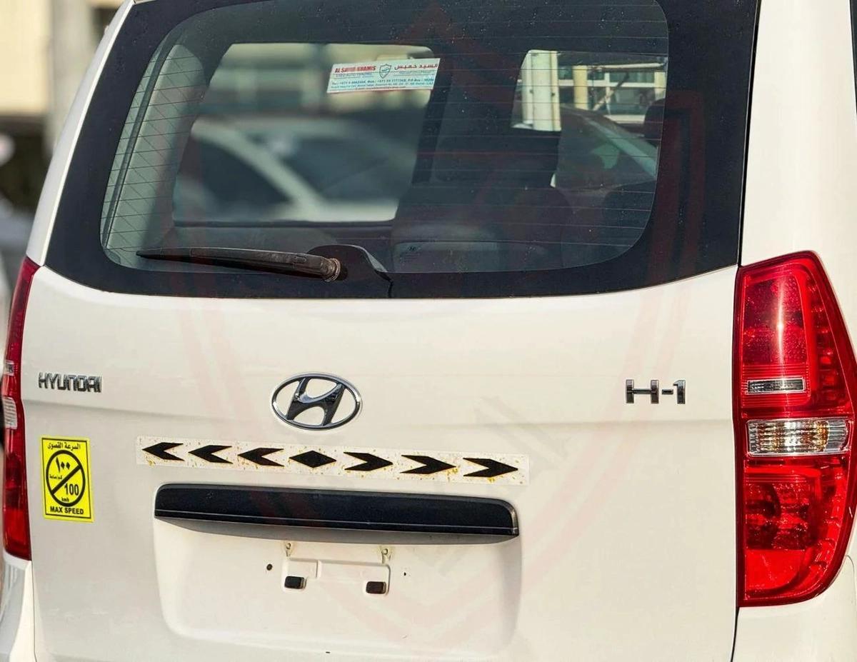 Used Hyundai H-1 2019-8-8