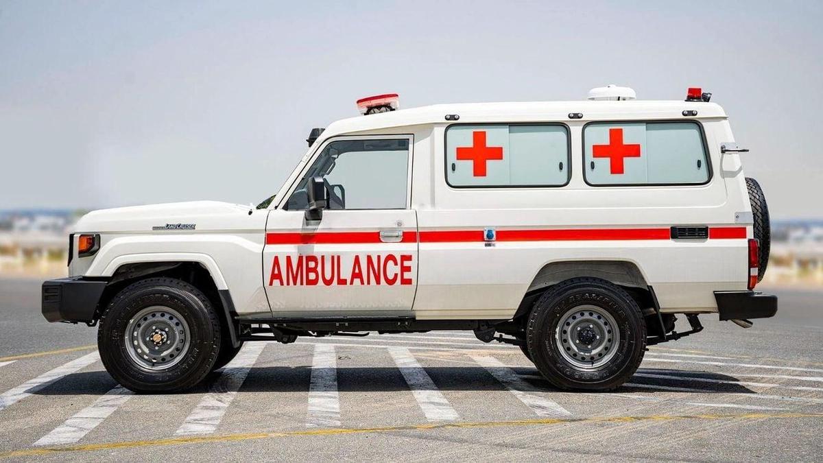 Toyota Land Cruiser 70 TOYOTA LAND CRUISER hard top ambulance LC78 4.2D MT MY2024-4-4