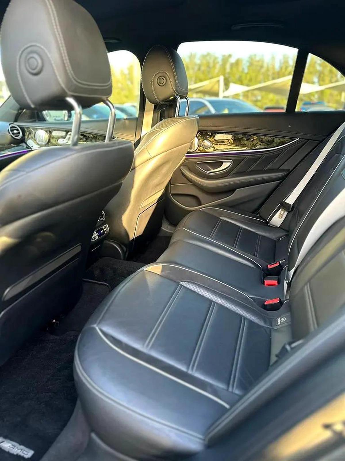 2018 Mercedes-Benz E 63 AMG S - Japanese Specs-10-10