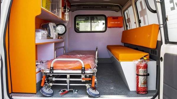 Toyota Land Cruiser 70 TOYOTA LAND CRUISER LC78 4.2L AMBULANCE