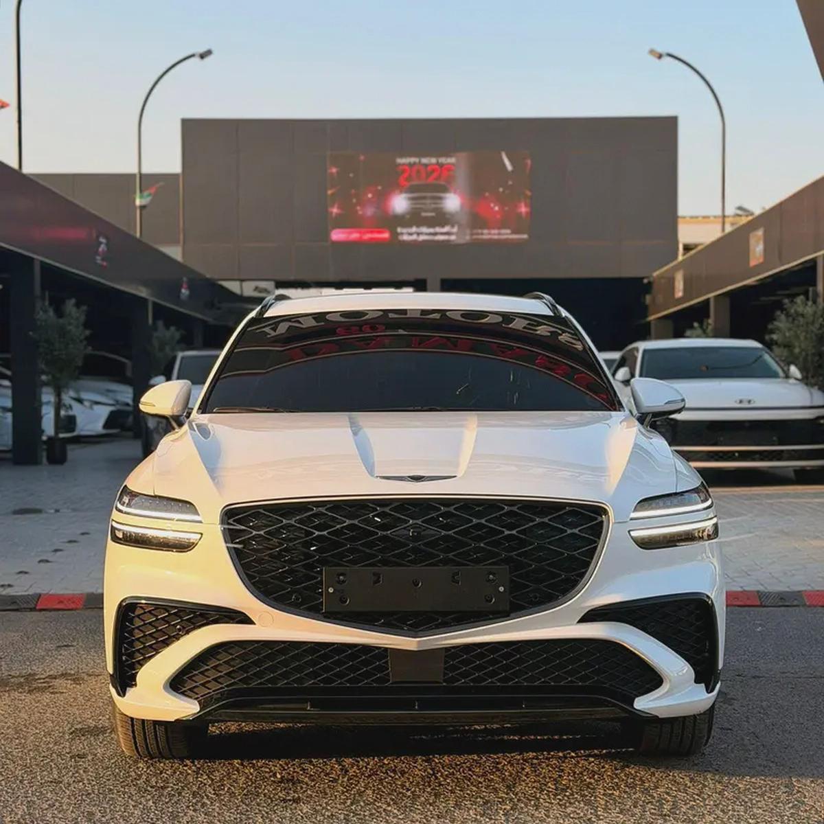 Genesis GV70 2025 | Korean Specs | Clean Title | 20K KM | White | جينسس GV70 2025-1-1