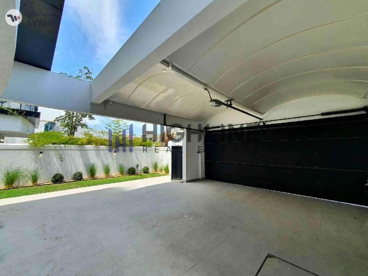 Unmatched Luxury 4-Bedroom Villa Near Kite Beach-19-19