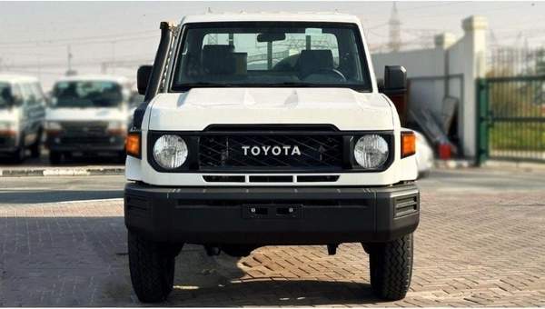 Toyota Land Cruiser Pick Up LAND CRUISER LC79 SC 4.2L V6 DIESEL 2025