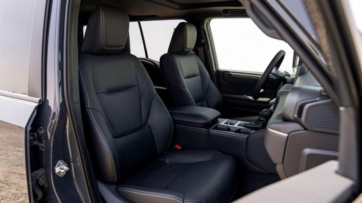 Toyota Prado 250 WX+ LUXURY 2.8D AT MY2025 - BLACK-13-13