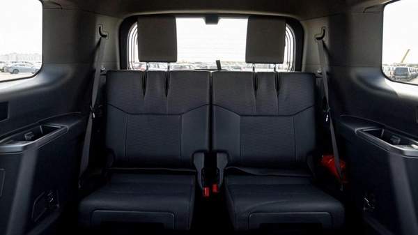 Toyota Prado 250 WX+ LUXURY 2.8D AT MY2025 - BLACK