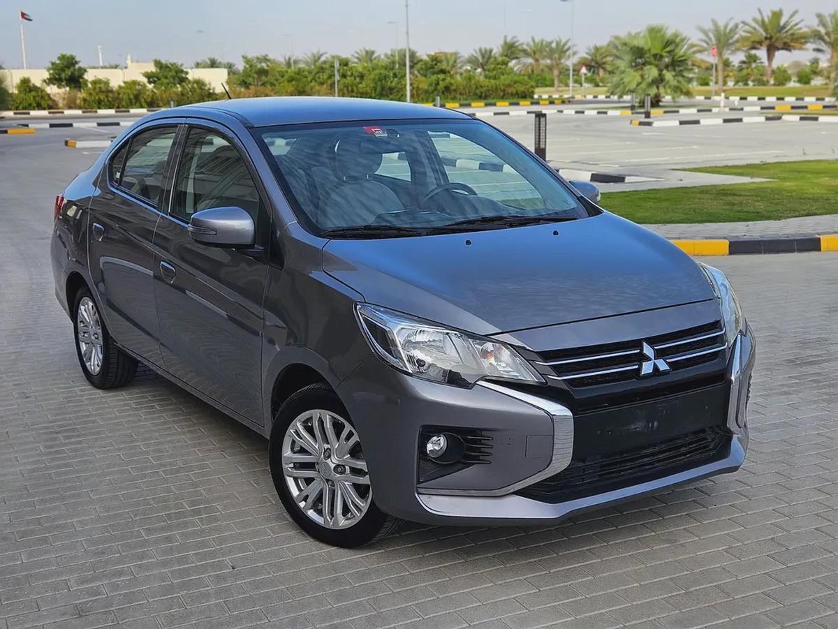 2023 Mitsubishi Attrage GLX - GCC Specs - Excellent condition With Navigation Low KM Eco City Car-5-5
