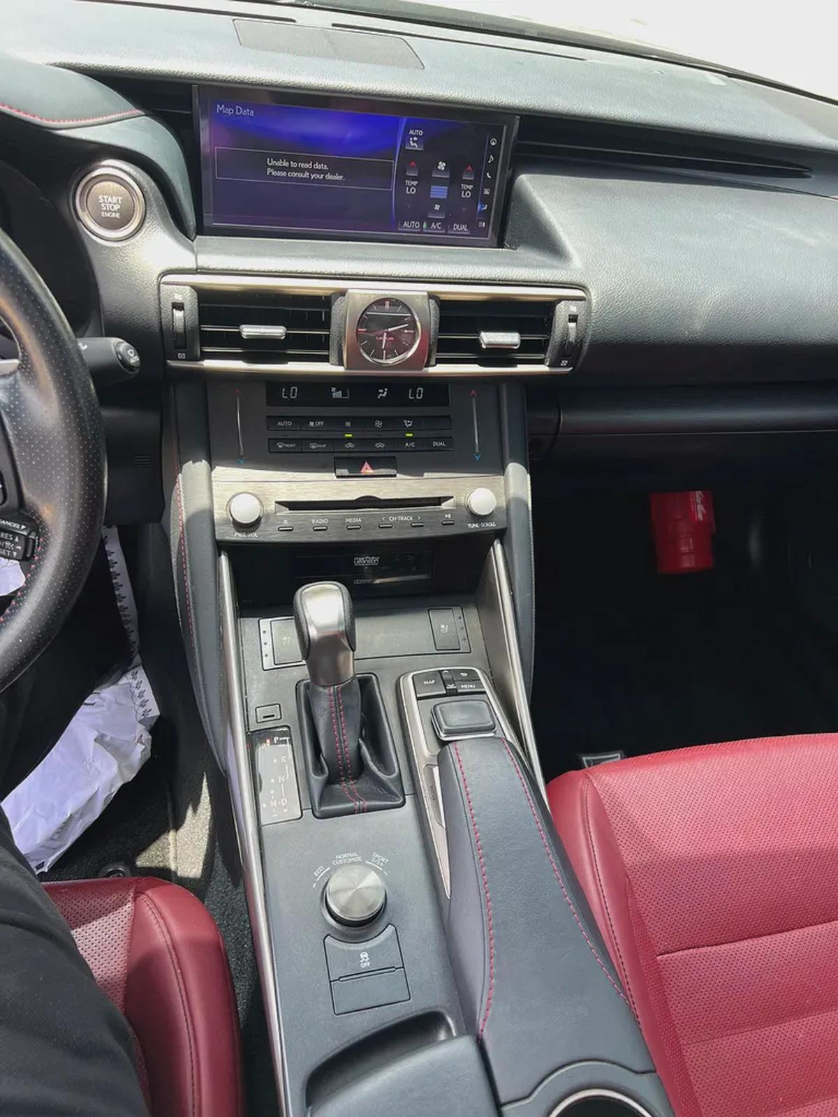 2019 Lexus IS 350 F Sport - GCC Specs - Perfect Condition-15-15