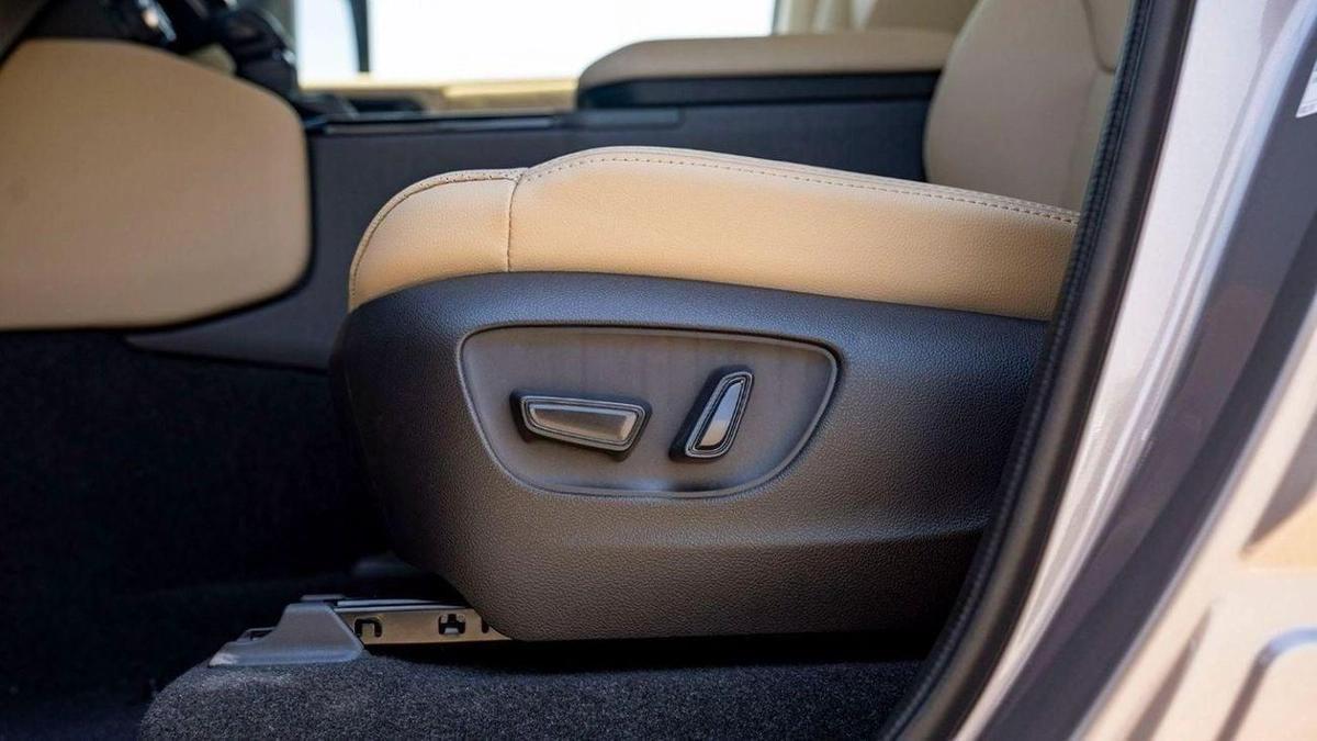 Toyota Prado 250 TXL 2.8D AT MY2025 - BRONZE-9-9