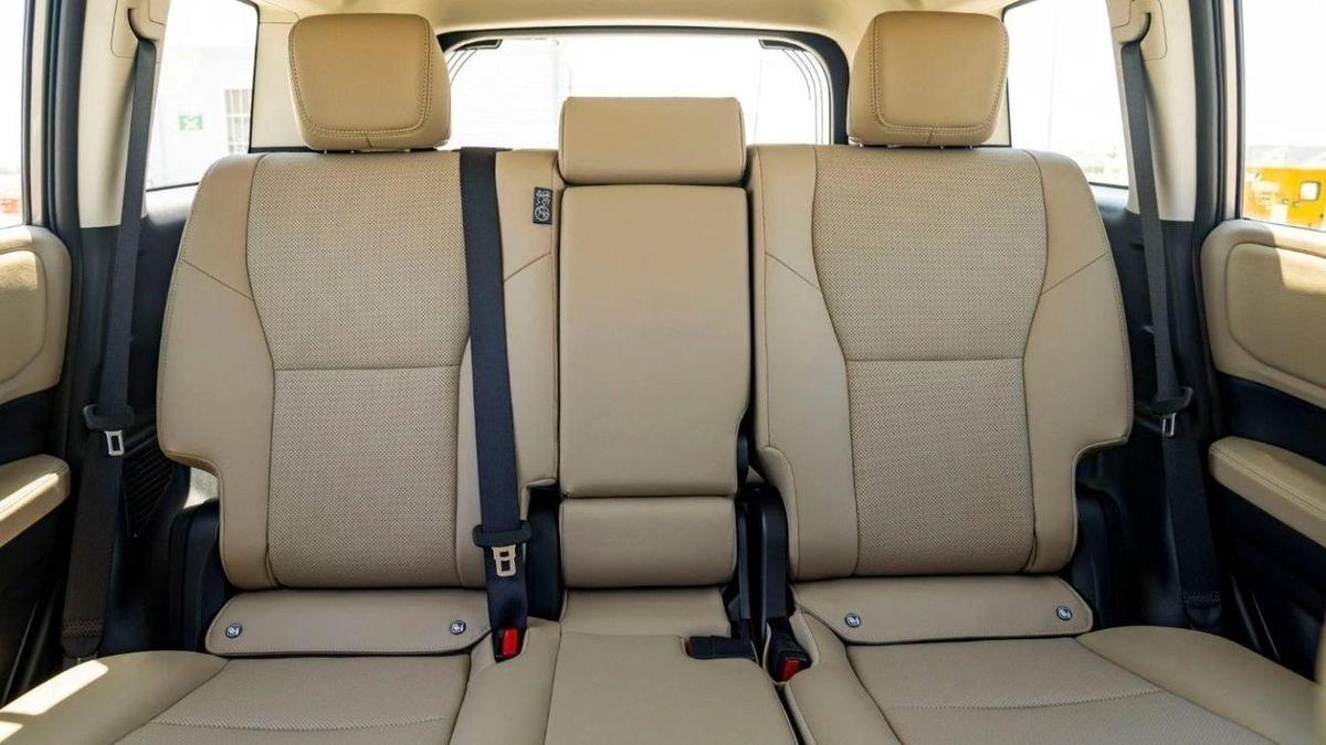 Toyota Prado 250 TXL 2.8D AT MY2025 - BRONZE-18-18