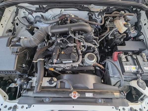 TOYOTA FORTUNER 2023 BRAND NEW GCC V4 2.7L