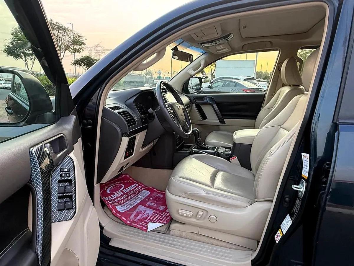 Toyota Prado 2018 VXR V6 Full Option Accident Free-14-14