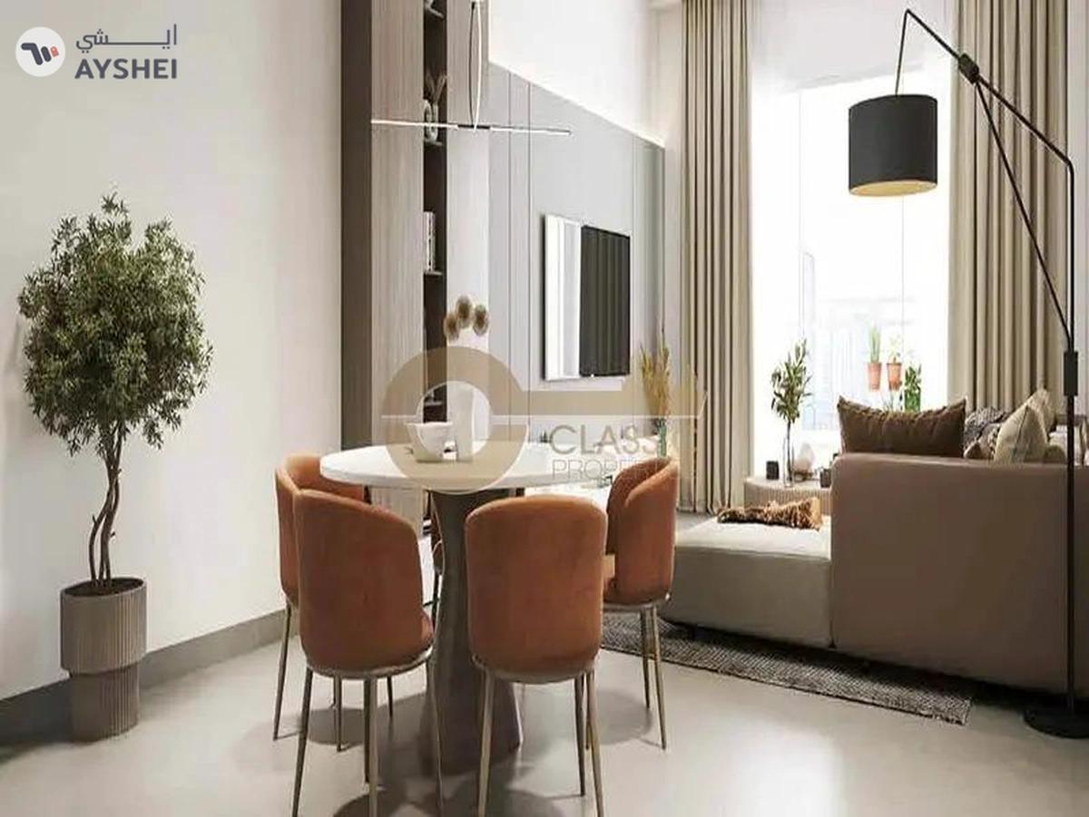 Authentic Resale | Near Metro | Generous Space-1-1