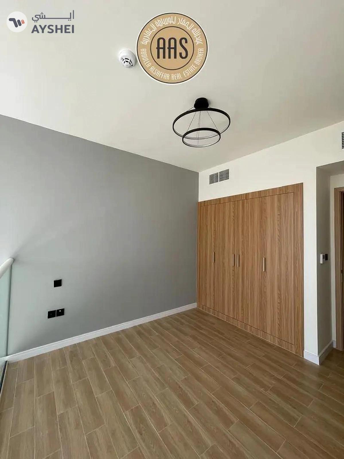 Brand New villa just 85k in Rukan 3 Dubailand Area-0-portrait