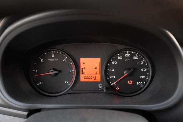 MITSUBISHI L200 2.5L M/T DIESEL 2WD MODEL 2023