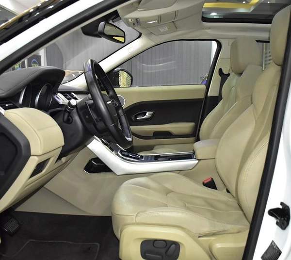 Land Rover Range Rover Evoque ( 2015 Model ) in White Color GCC Specs