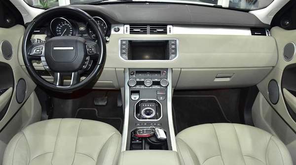 Land Rover Range Rover Evoque ( 2015 Model ) in White Color GCC Specs