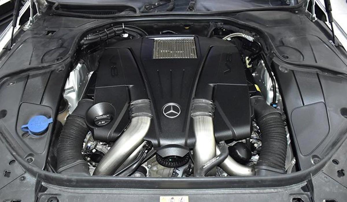 Mercedes Benz S550 ( 2016 Model ) in White Color American Specs-3-3