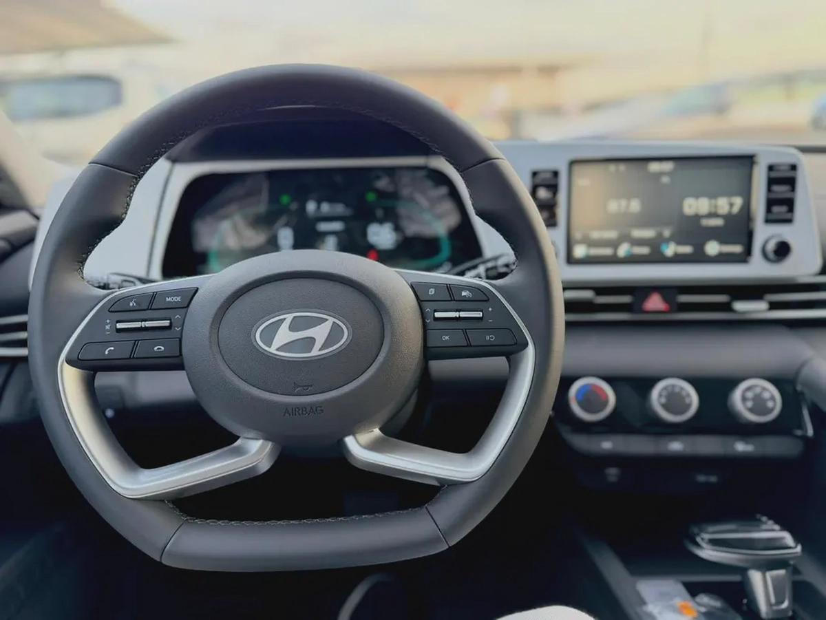 2025 Hyundai Elantra 1.5L Comfort / Chinese Specs-5-5