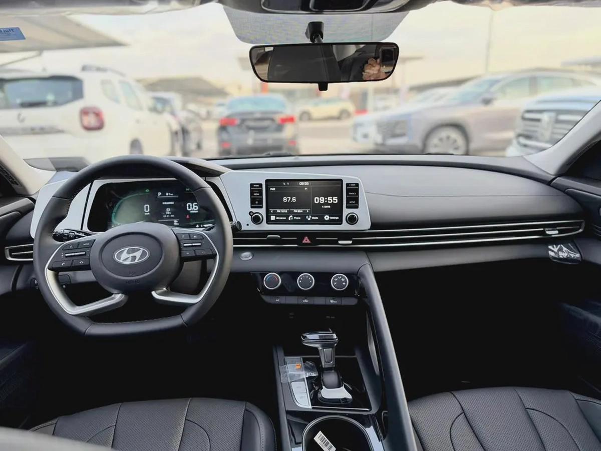 2025 Hyundai Elantra 1.5L Comfort / Chinese Specs-6-6