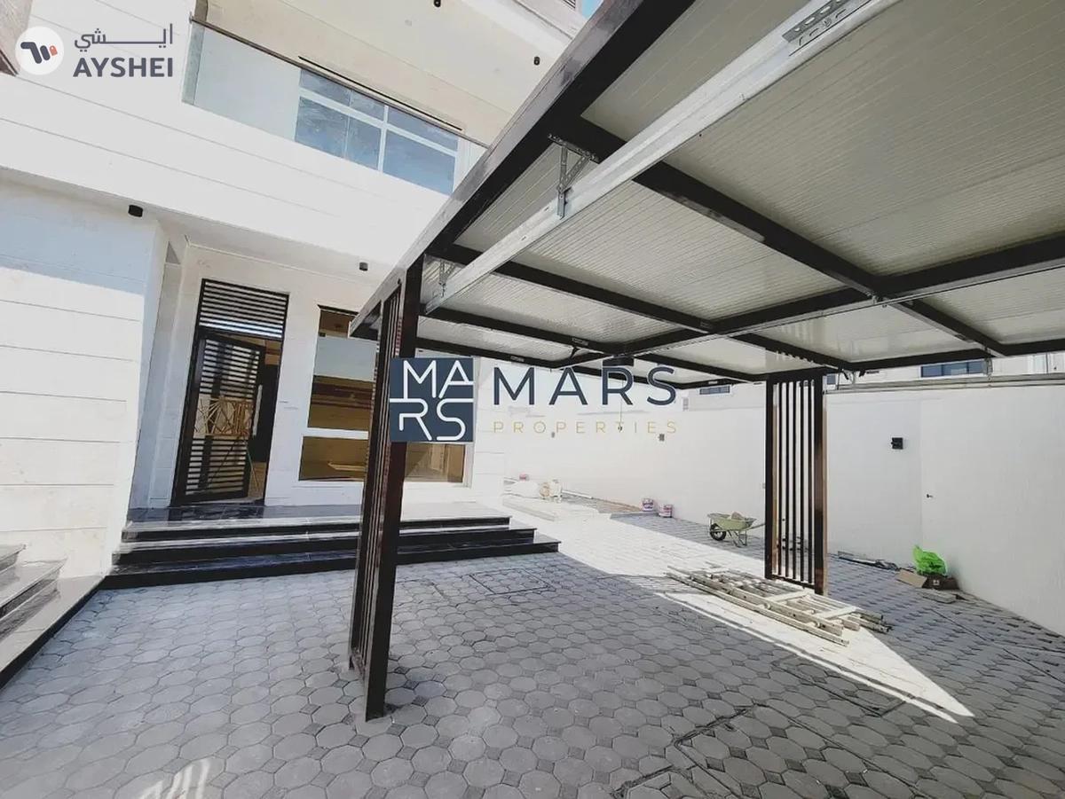 Corner Villa | Modren Finishing| Ready To Move-12-12