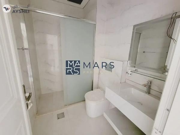 Corner Villa | Modren Finishing| Ready To Move