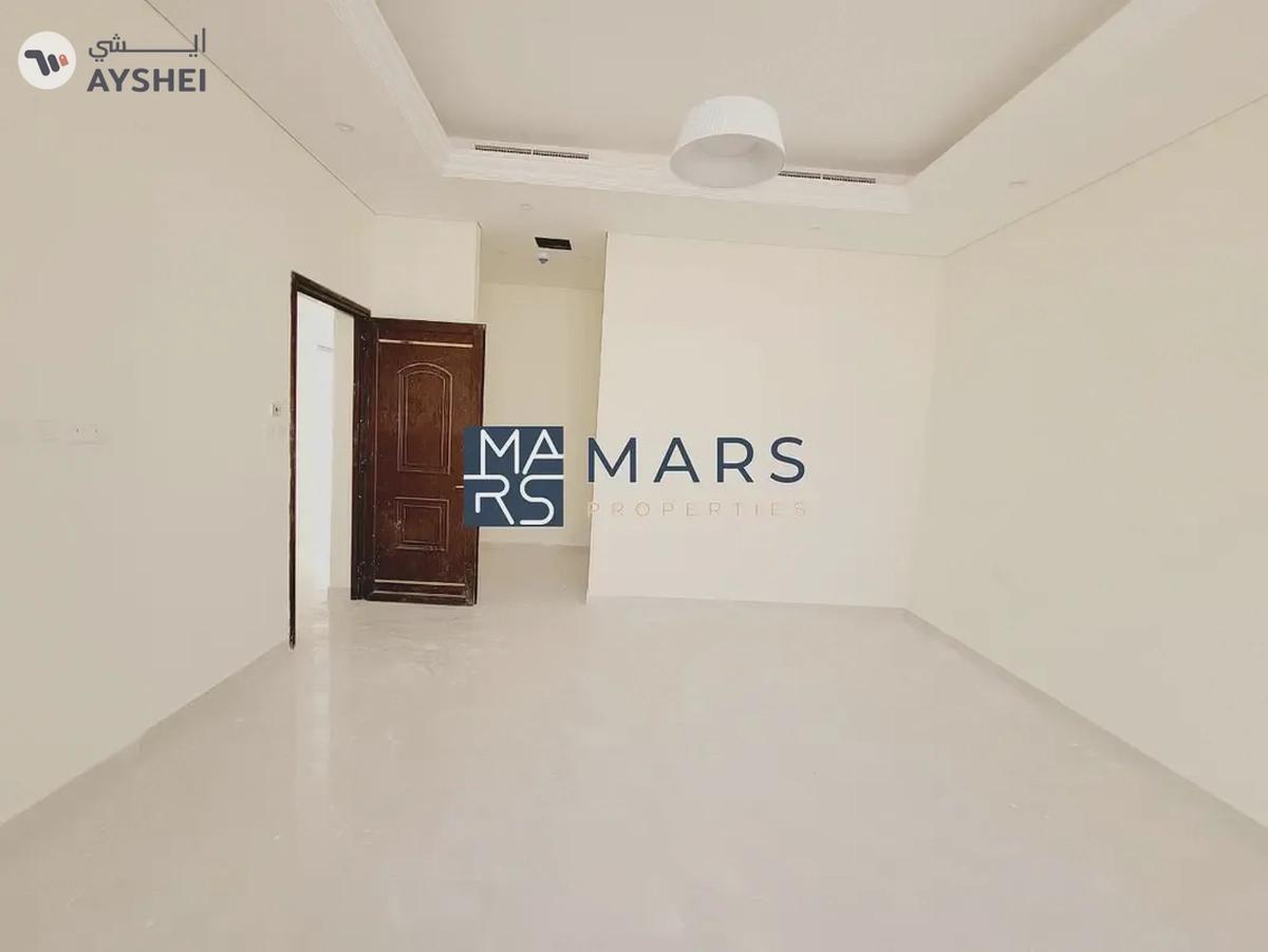 Corner Villa | Modren Finishing| Ready To Move-15-15