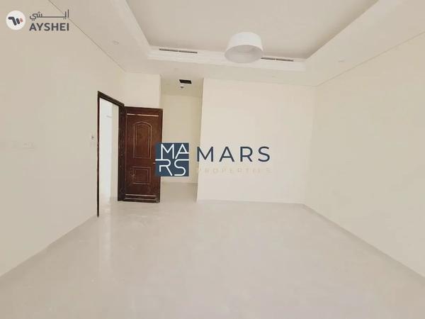 Corner Villa | Modren Finishing| Ready To Move