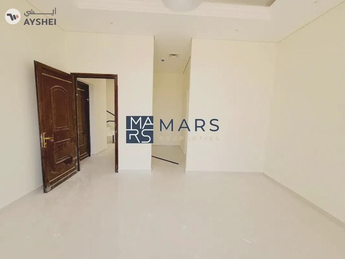 Corner Villa | Modren Finishing| Ready To Move-19-19