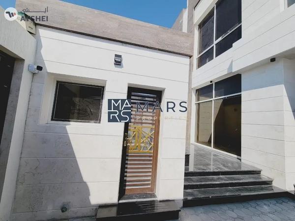 Corner Villa | Modren Finishing| Ready To Move