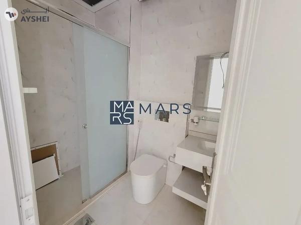 Corner Villa | Modren Finishing| Ready To Move