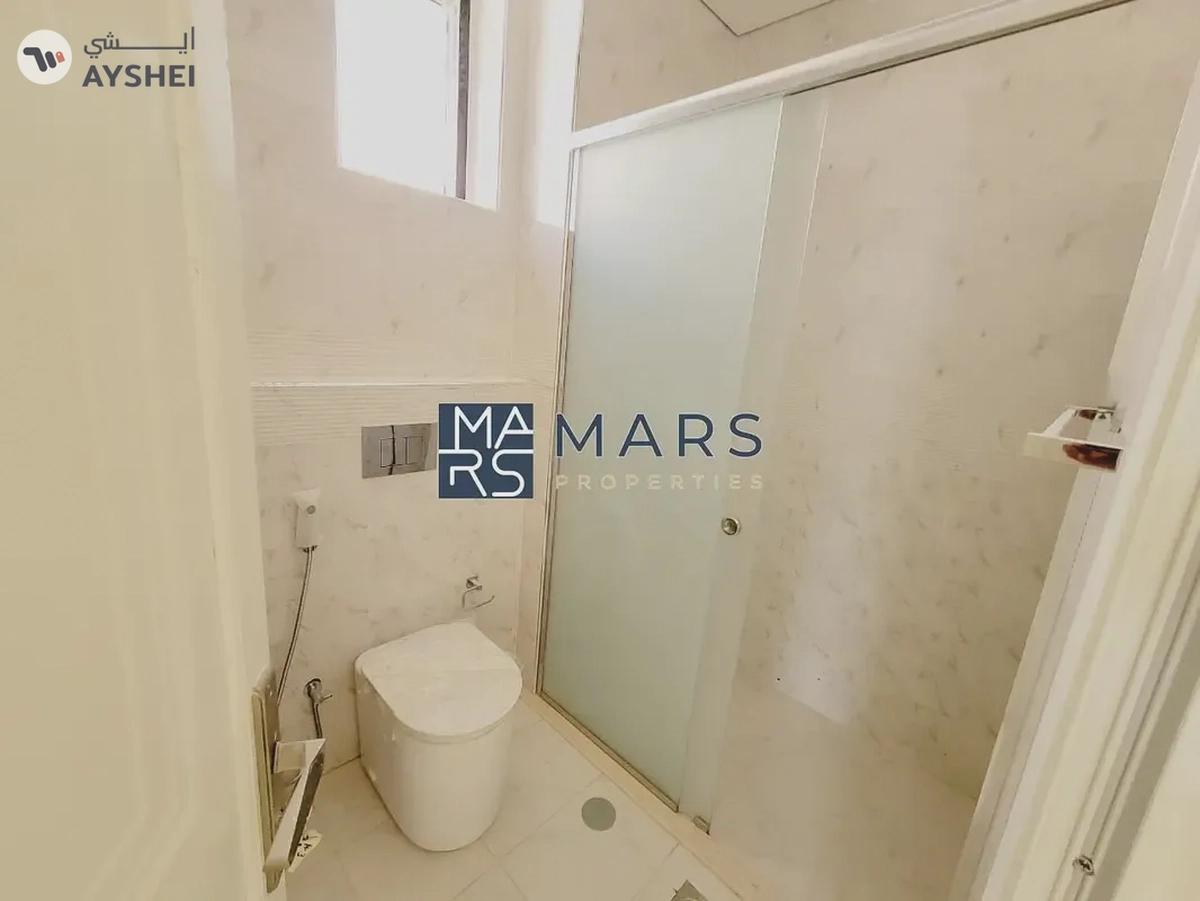 Corner Villa | Modren Finishing| Ready To Move-9-9