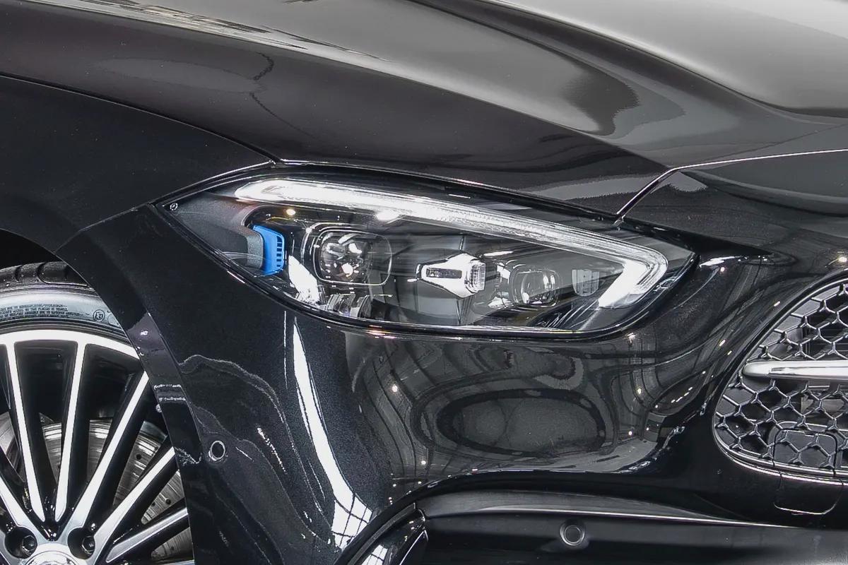 0% DP | Premium Plus | Mercedes-Benz 5 Year Warranty Package | AED 3,162 P/M-7-7