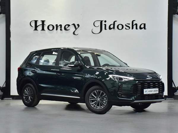 MG ZS 1.5L ( 2026 Model ) in Green Color GCC Specs