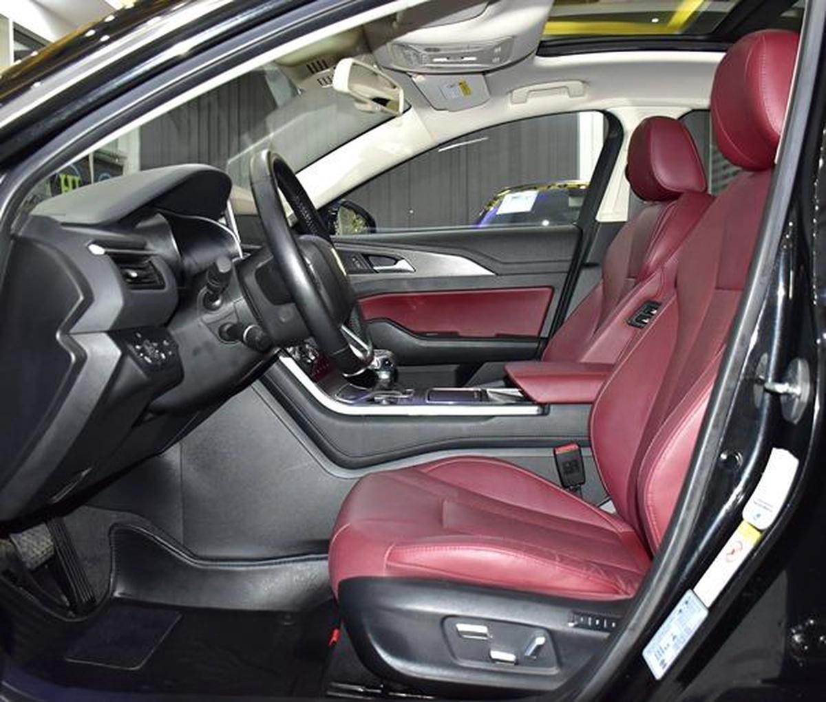 Hongqi H5 35TD ( 2022 Model ) in Black Color GCC Specs-14-14