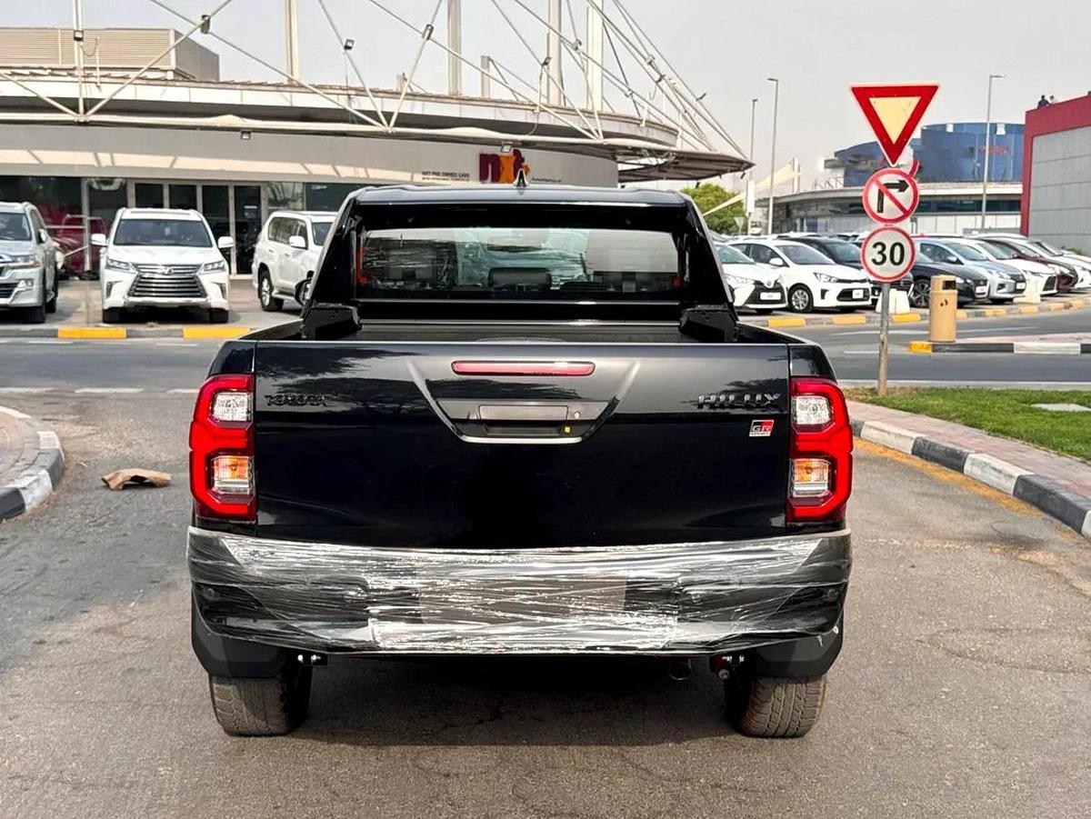 2025 TOYOTA Hilux Dcab 4x4 2.8L GR-S W/RADAR BRAND NEW 0KM-16-16